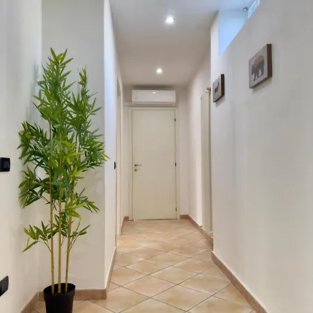 Apartamento Tra Stazione E Centro Citta - - 6 Ospiti